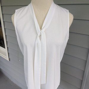 Kasper White Sleeveless Blouse with Tie - PM